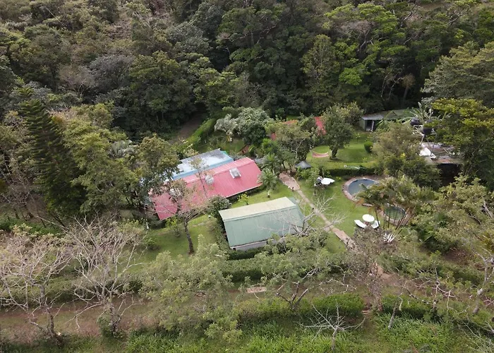 Pochote Lodge Guayabo (Guanacaste)