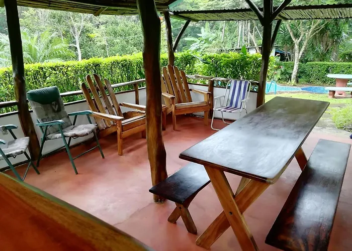 Lodge Pochote *